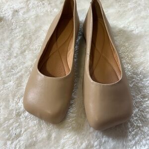 Margiela Style Elegant Tan Women's Leather Flats